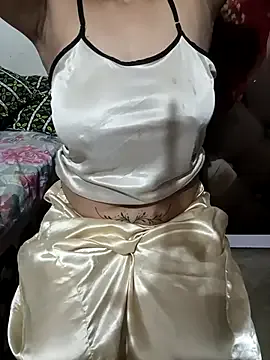 Sierra – webcam model profile photo Image 15