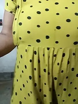 Sierra – webcam model profile photo Image 5