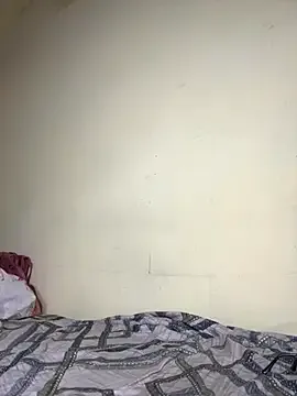 oxo_yuna_oxo – webcam model profile photo Image 17