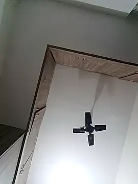 Yui-Ch – webcam model profile photo Image 5