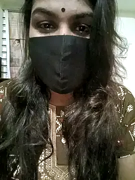 Yui-Ch – webcam model profile photo Image 8