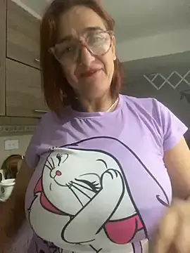 FariBanxOfficial – webcam model profile photo Image 8