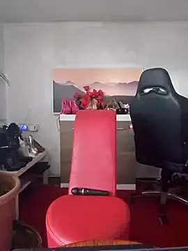 oxo_yuna_oxo – webcam model profile photo Image 8