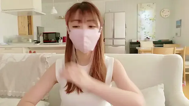 TianaBeacker – webcam model profile photo Image 7