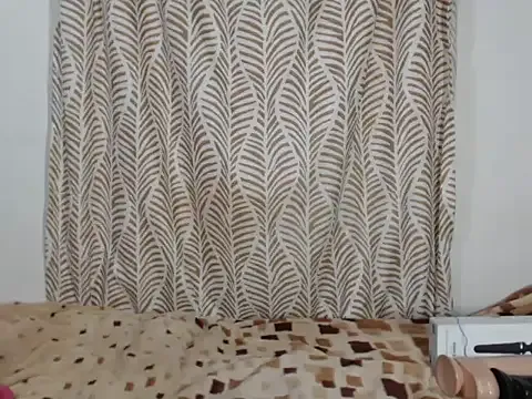 Queen_sofiyaa – webcam model profile photo Image 8