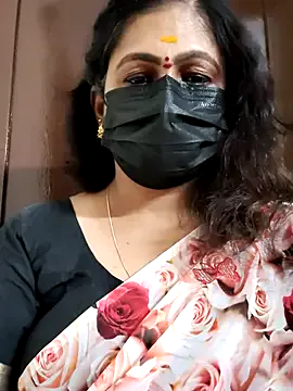 oxo_yuna_oxo – webcam model profile photo Image 10