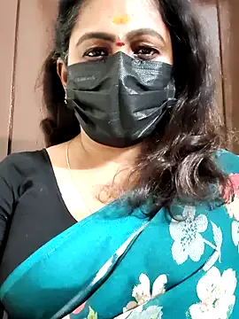 oxo_yuna_oxo – webcam model profile photo Image 15