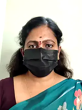 oxo_yuna_oxo – webcam model profile photo Image 2