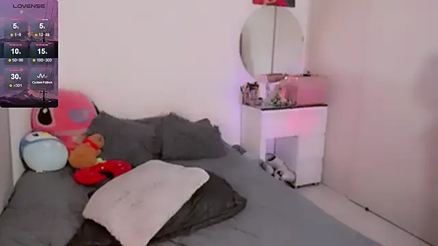 lavetax1 – webcam model profile photo Image 13