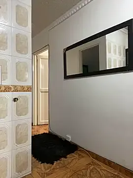 mc-Olivia – webcam model profile photo Image 9