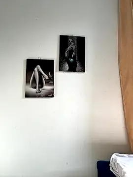 oxo_yuna_oxo – webcam model profile photo Image 12