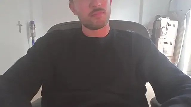 dirtypub – webcam model profile photo Image 17