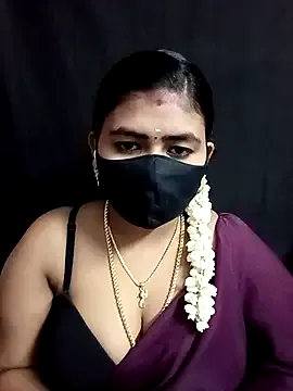 Awesomelusty – webcam model profile photo Image 11