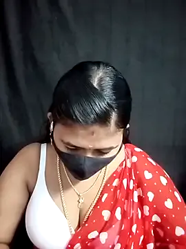 Awesomelusty – webcam model profile photo Image 13