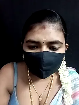 Awesomelusty – webcam model profile photo Image 5