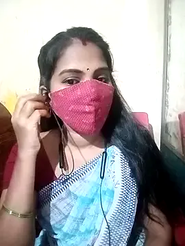 Awesomelusty – webcam model profile photo Image 5