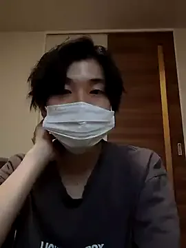 maataaan – webcam model profile photo Image 4