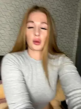 ManaMi-maru – webcam model profile photo Image 18