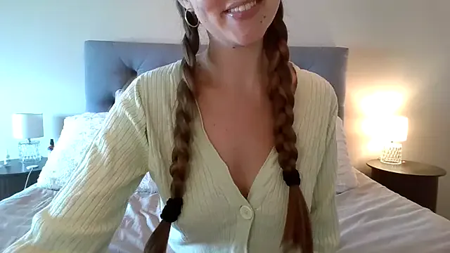 ManaMi-maru – webcam model profile photo Image 9