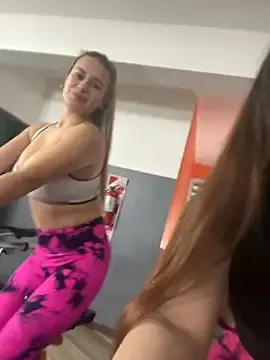 Mia--meow – webcam model profile photo Image 13