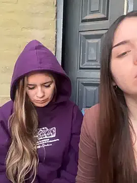 Mia--meow – webcam model profile photo Image 18