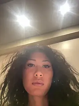 GabyPastori – webcam model profile photo Image 3