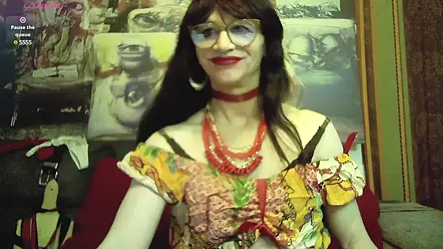 oxo_yuna_oxo – webcam model profile photo Image 2