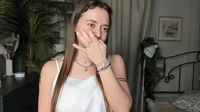 JulietaMontesco – webcam model profile photo Image 4