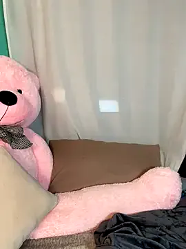 oxo_yuna_oxo – webcam model profile photo Image 19