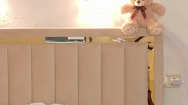 Thescorpionfr_ – webcam model profile photo Image 2