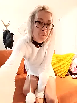 Enyeld_ruru – webcam model profile photo Image 13