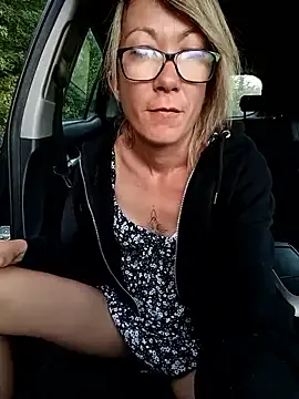 Enyeld_ruru – webcam model profile photo Image 4