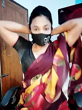 oxo_yuna_oxo – webcam model profile photo Image 14