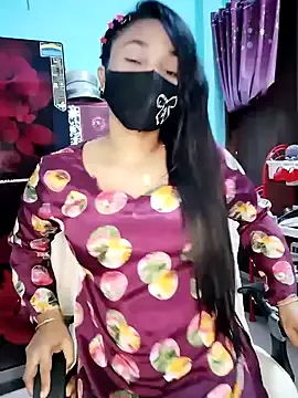 oxo_yuna_oxo – webcam model profile photo Image 5