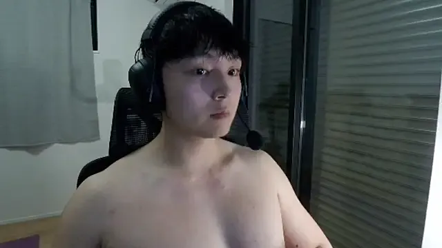 PumaShyXD – webcam model profile photo Image 16