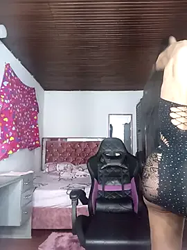 Hannahoff – webcam model profile photo Image 7