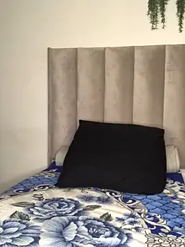 katrinewestx – webcam model profile photo Image 4