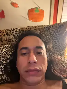 oxo_yuna_oxo – webcam model profile photo Image 15