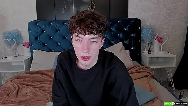 oxo_yuna_oxo – webcam model profile photo Image 13