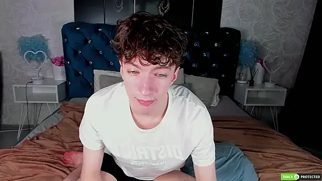 oxo_yuna_oxo – webcam model profile photo Image 15