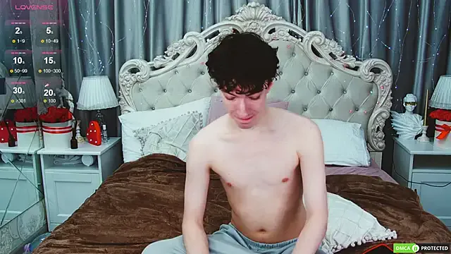 oxo_yuna_oxo – webcam model profile photo Image 16