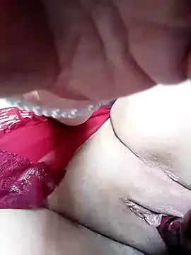 MiaKorz – webcam model profile photo Image 15