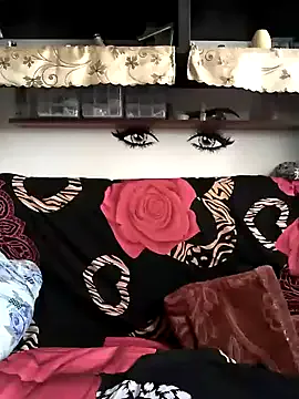 MiaKorz – webcam model profile photo Image 7