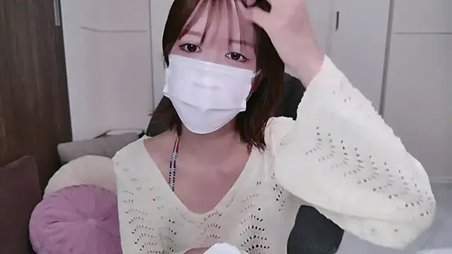 EvanyaRose – webcam model profile photo Image 4