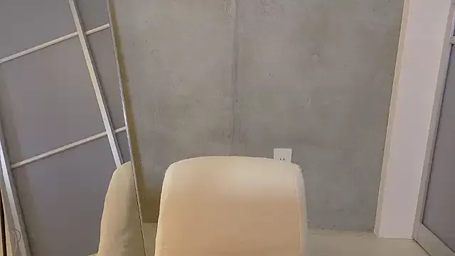 oxo_yuna_oxo – webcam model profile photo Image 13