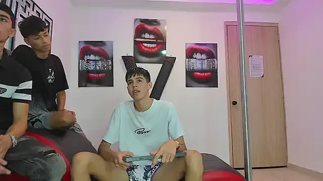 Queen_sofiyaa – webcam model profile photo Image 8