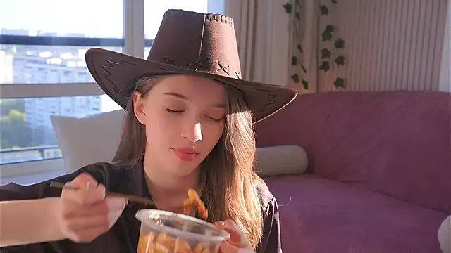 UdelaHathorne Image 2