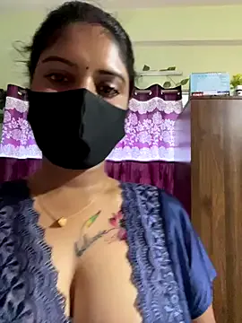 Mia--meow – webcam model profile photo Image 3