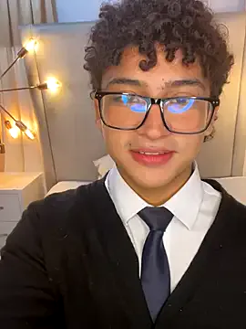 Valentin0_3 – webcam model profile photo