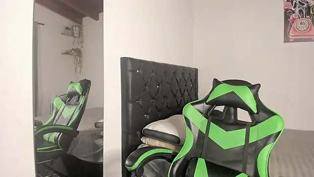 Stevenjt – webcam model profile photo Image 13